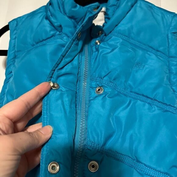 Aeropostale ocean blue quilted women’s sleeveless vest - Picture 4 of 8